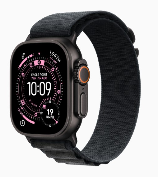 Apple Watch Ultra 3 Cellular 49mm Black Titanium Case with Black Titanium Milanese Loop - M